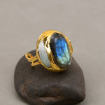 "HENRIETTE" Bague Labradorite Véritable - Vignette | La Petite Bijouterie 